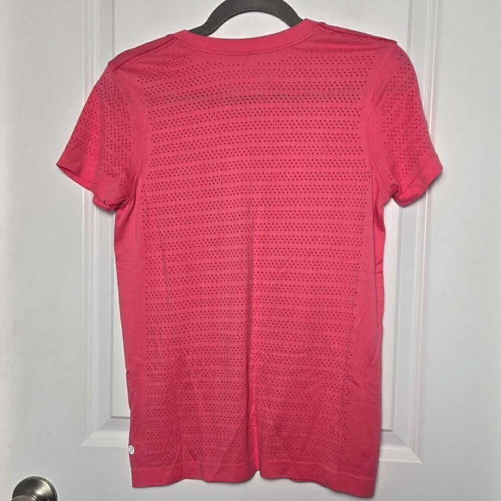 Lululemon Breeze By Short Sleeve *Squad - 6 Glossy